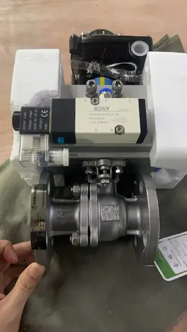 03 / Pneumatic ball valve assembly